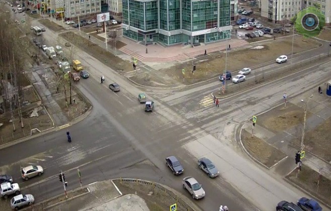 На перекрёстке Мира - Маршала Жукова