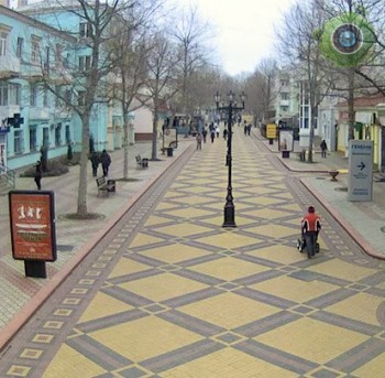 На улице Ленина в Керчи