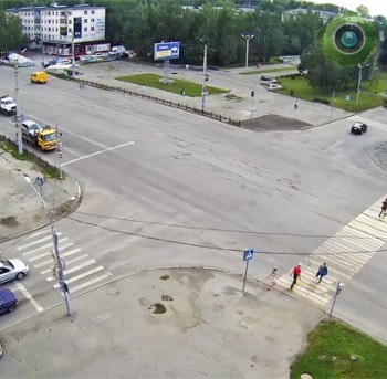 На перекрёстке Ленина/Коммунарский города Бийск