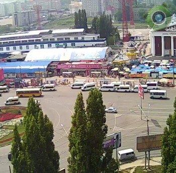 На площади Ленина в Саратове