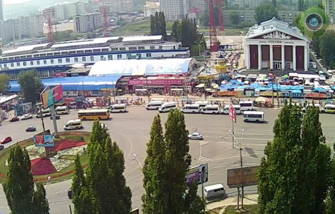 На площади Ленина в Саратове