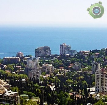 Онлайн вид на Ялту с Южнобережного шоссе