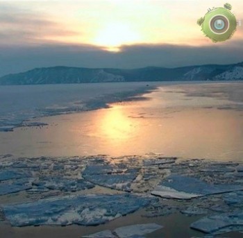 Озеро Байкал, Исток Ангары, поселок Листвянка (Россия)
