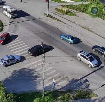 На перекрёстке Трофимова/Севастопольская в Бийске
