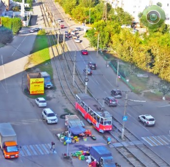 У остановки «Табачная фабрика» в Бийске
