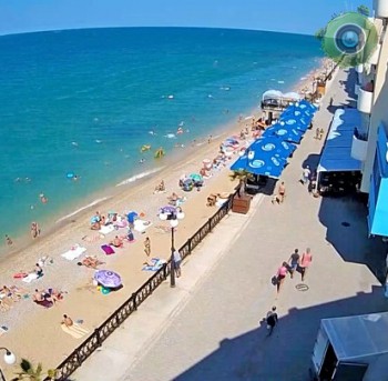 На пляже комплекса «Наш Парус», Кача, Севастополь, Крым