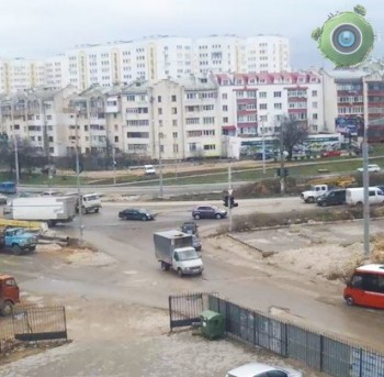 Перекресток: Городское шоссе - ул. Хрусталева