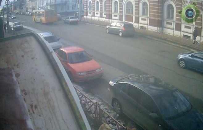На ул. Большая Октябрьская, 39