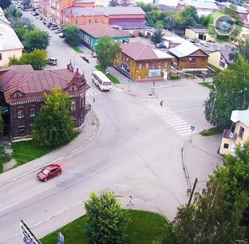 На перекрёстке Гилева/Толстого