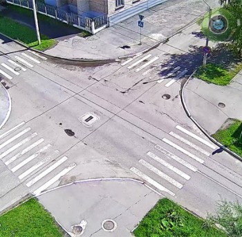 На перекрёстке Воинов-Интернационалистов/8 Марта