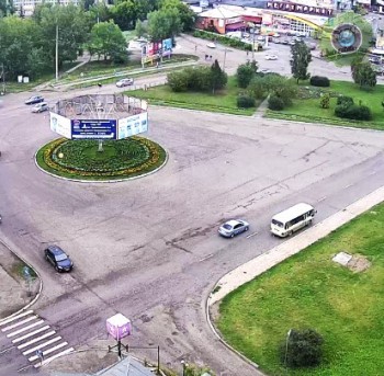 На улице Петра Мерлина, дом 2, Бийск