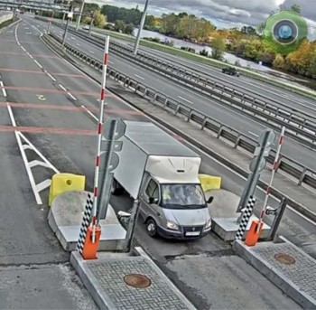 ЗСД в Санкт-Петербурге: въезд с набережной реки Екатерингофка