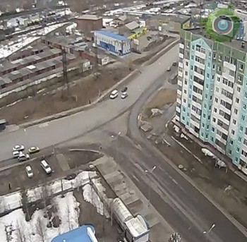 На перекрёстке Нефтяников - Северная