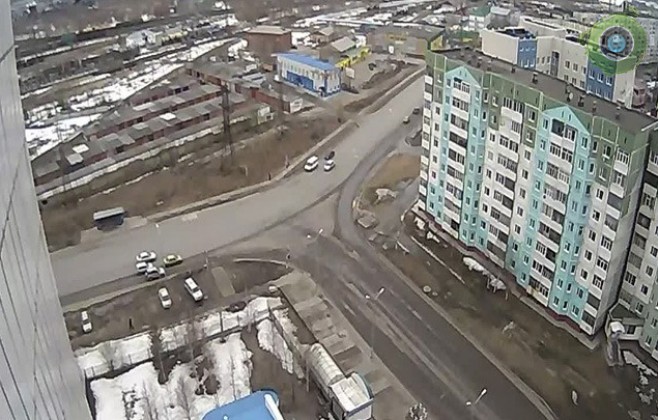 На перекрёстке Нефтяников - Северная