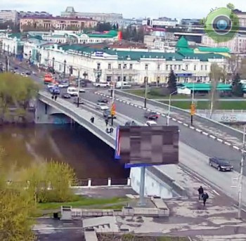 На Юбилейном мосту