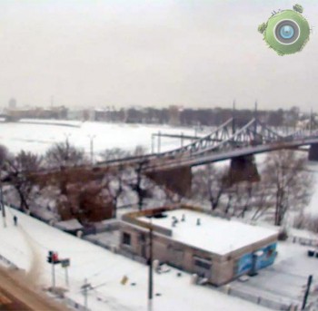 С видом на Староволжский мост в Твери