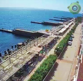 В посёлке Малый Маяк, Крым
